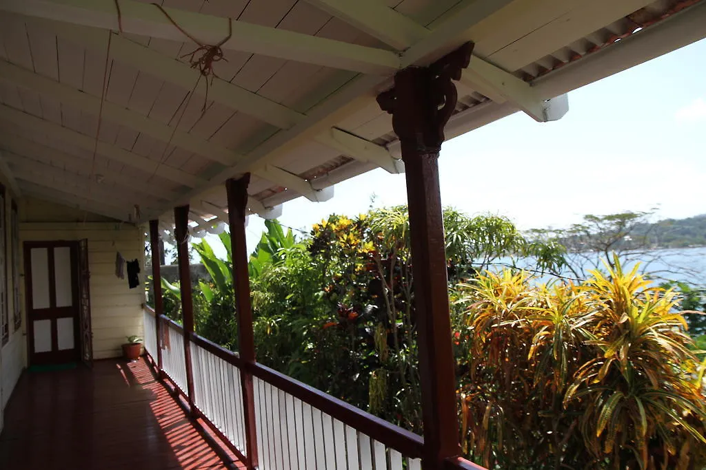 Couette-café Finjam Cottage Port Antonio